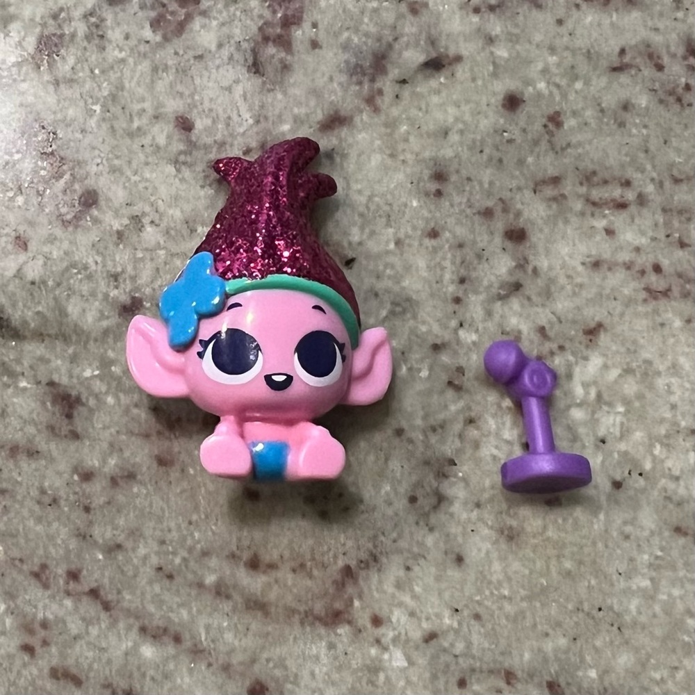 DreamWorks Trolls Band Together Mineez - Glitter Rare Baby Poppy